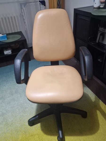 Scaun rotativ piele